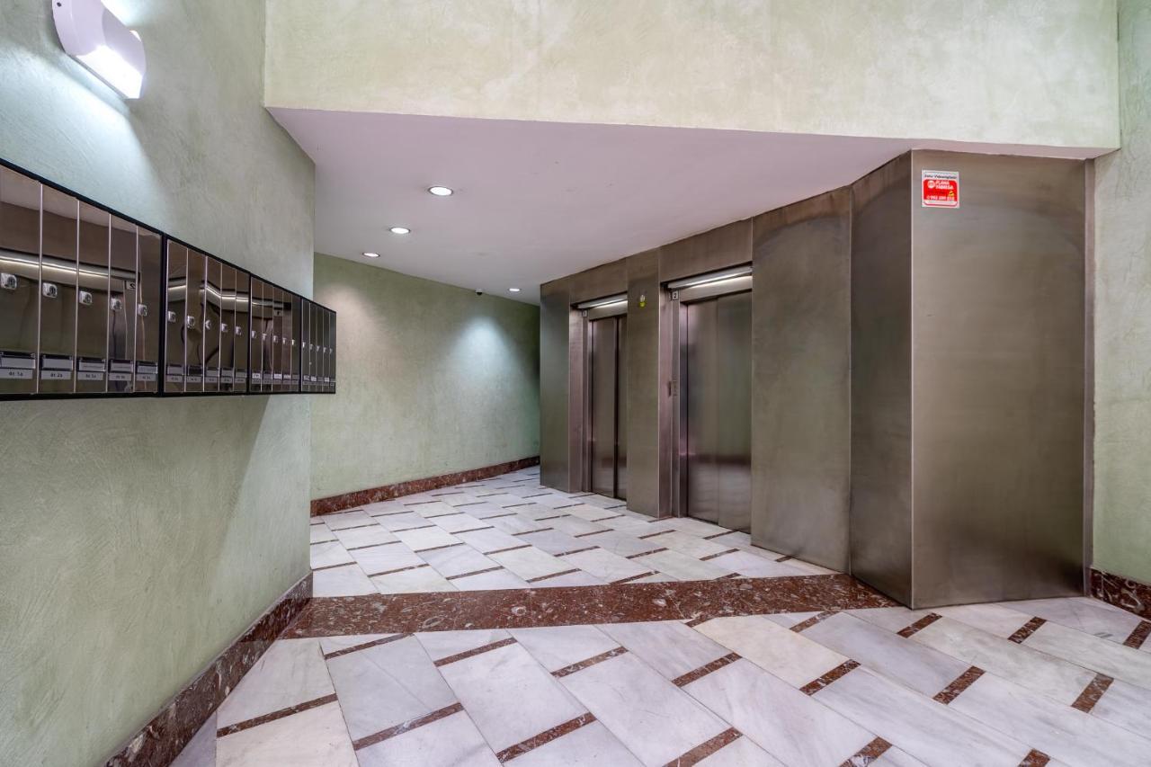 Апартаменти Espectacular Loft En Centrico Edificio Singular Манреза Екстер'єр фото